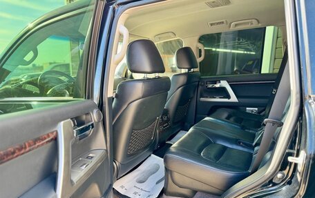 Toyota Land Cruiser 200, 2012 год, 4 300 000 рублей, 2 фотография