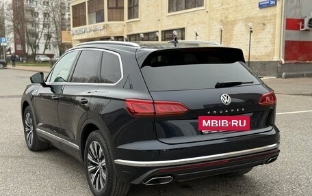 Volkswagen Touareg III, 2019 год, 5 995 000 рублей, 7 фотография