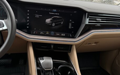 Volkswagen Touareg III, 2019 год, 5 995 000 рублей, 25 фотография