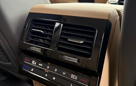 Volkswagen Touareg III, 2019 год, 5 995 000 рублей, 24 фотография