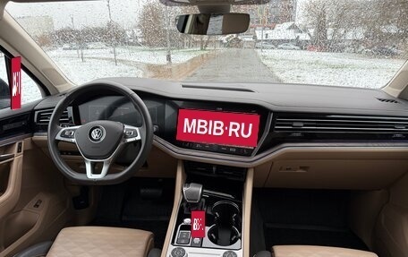 Volkswagen Touareg III, 2019 год, 5 995 000 рублей, 20 фотография