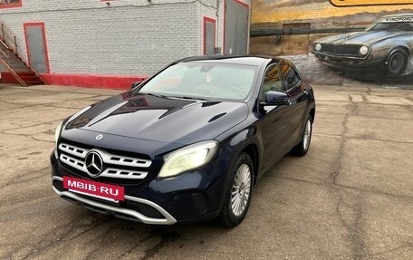 Mercedes-Benz GLA, 2017 год, 1 775 000 рублей, 4 фотография