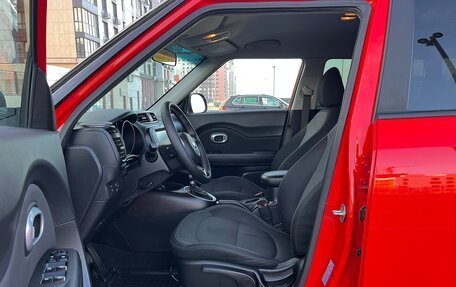 KIA Soul II рестайлинг, 2017 год, 1 370 000 рублей, 21 фотография