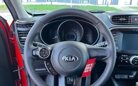 KIA Soul II рестайлинг, 2017 год, 1 370 000 рублей, 24 фотография