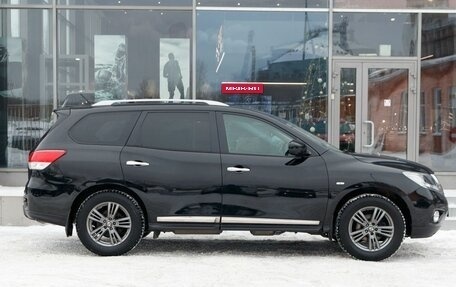 Nissan Pathfinder, 2015 год, 2 130 000 рублей, 4 фотография