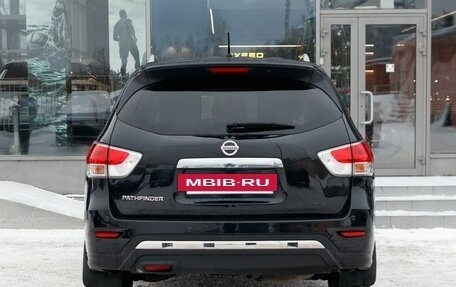 Nissan Pathfinder, 2015 год, 2 130 000 рублей, 6 фотография