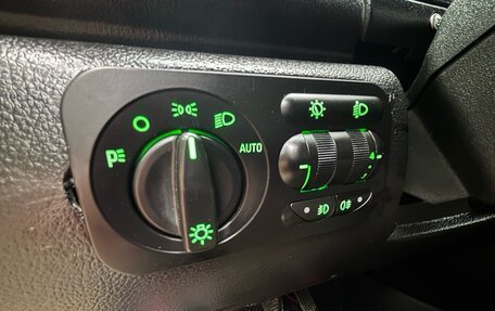 ЛуАЗ Patriot, 2007 год, 1 800 000 рублей, 19 фотография