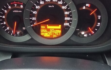 Toyota RAV4, 2006 год, 850 000 рублей, 14 фотография