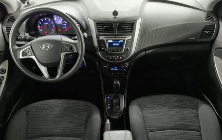 Hyundai Solaris II рестайлинг, 2015 год, 1 049 000 рублей, 9 фотография