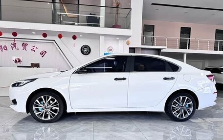 KIA K3, 2022 год, 1 600 000 рублей, 5 фотография