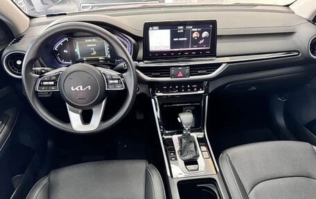 KIA K3, 2022 год, 1 600 000 рублей, 6 фотография