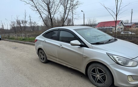 Hyundai Solaris II рестайлинг, 2013 год, 760 000 рублей, 8 фотография