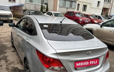 Hyundai Solaris II рестайлинг, 2013 год, 760 000 рублей, 4 фотография