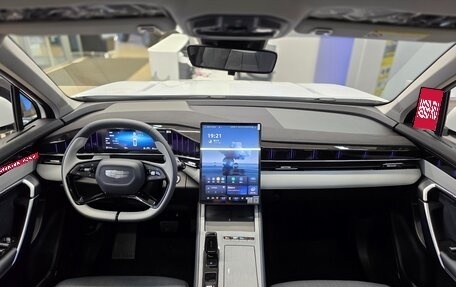 Geely Atlas, 2025 год, 2 860 000 рублей, 15 фотография