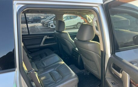 Toyota Land Cruiser 200, 2008 год, 3 049 900 рублей, 18 фотография