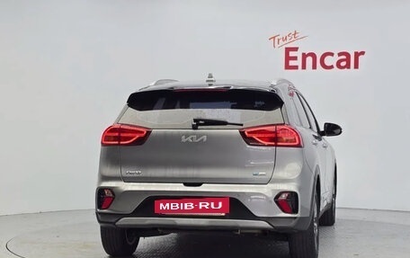 KIA Niro I, 2021 год, 1 520 325 рублей, 3 фотография