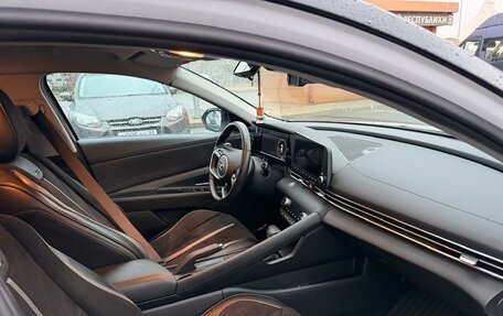 Hyundai Elantra, 2023 год, 3 100 000 рублей, 7 фотография