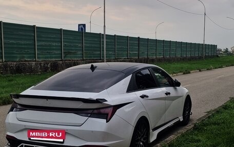 Hyundai Elantra, 2023 год, 3 100 000 рублей, 3 фотография