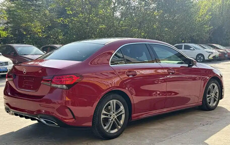 Mercedes-Benz A-Класс, 2022 год, 1 420 000 рублей, 6 фотография