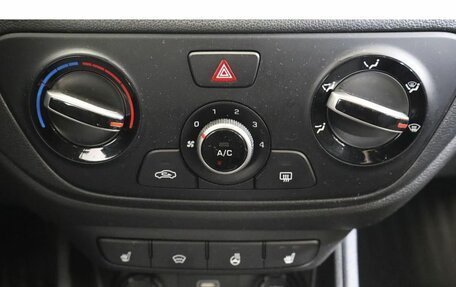 Hyundai Solaris II рестайлинг, 2019 год, 1 249 000 рублей, 13 фотография