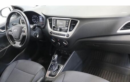 Hyundai Solaris II рестайлинг, 2019 год, 1 249 000 рублей, 5 фотография