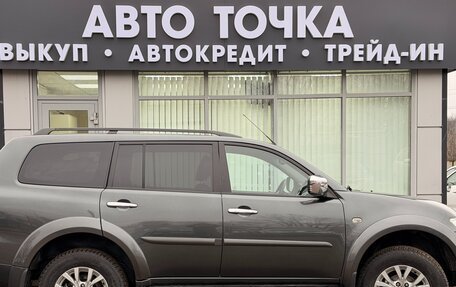 Mitsubishi Pajero Sport II рестайлинг, 2014 год, 1 950 000 рублей, 23 фотография