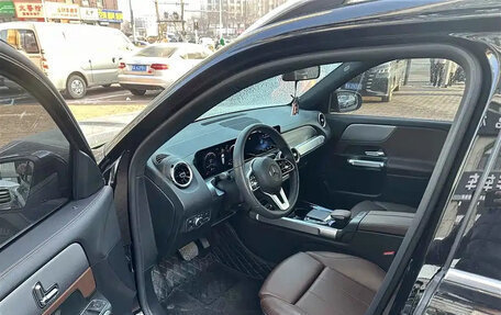 Mercedes-Benz GLB, 2022 год, 1 860 000 рублей, 7 фотография