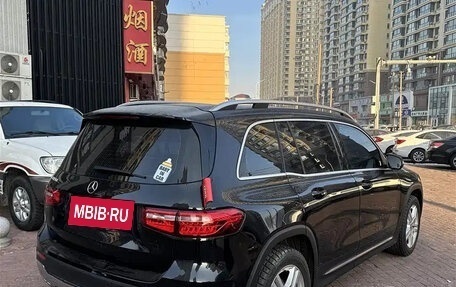 Mercedes-Benz GLB, 2022 год, 1 860 000 рублей, 6 фотография