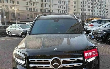 Mercedes-Benz GLB, 2022 год, 1 860 000 рублей, 2 фотография