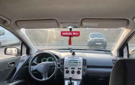 Toyota Corolla Verso I, 2008 год, 830 000 рублей, 2 фотография