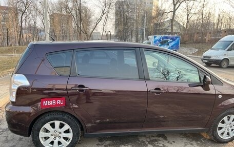 Toyota Corolla Verso I, 2008 год, 830 000 рублей, 4 фотография