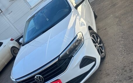 Volkswagen Polo VI (EU Market), 2020 год, 1 300 000 рублей, 9 фотография