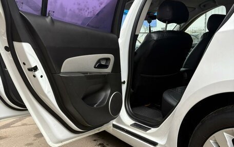 Chevrolet Cruze II, 2013 год, 700 000 рублей, 8 фотография