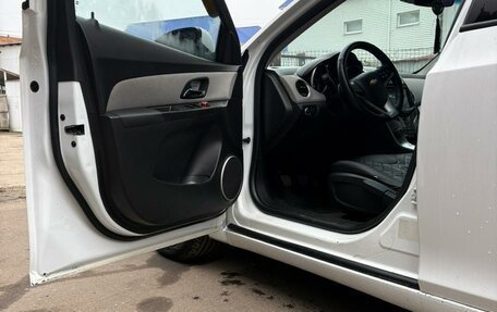 Chevrolet Cruze II, 2013 год, 700 000 рублей, 7 фотография