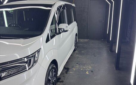 Honda Stepwgn IV, 2021 год, 3 500 000 рублей, 4 фотография