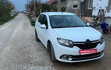 Renault Logan II, 2017 год, 500 000 рублей, 3 фотография
