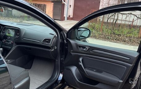 Renault Megane IV, 2019 год, 1 500 000 рублей, 6 фотография