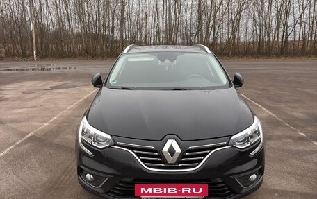 Renault Megane IV, 2019 год, 1 500 000 рублей, 14 фотография
