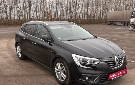 Renault Megane IV, 2019 год, 1 500 000 рублей, 17 фотография