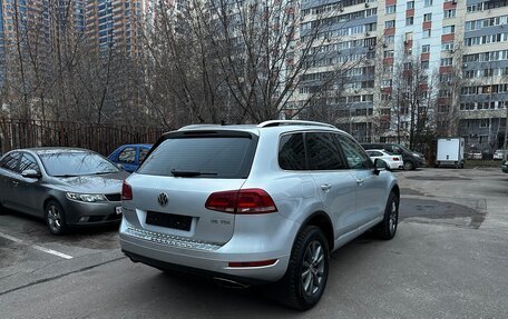 Volkswagen Touareg III, 2010 год, 2 800 000 рублей, 4 фотография