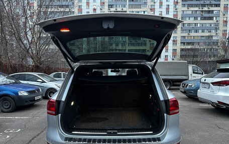 Volkswagen Touareg III, 2010 год, 2 800 000 рублей, 8 фотография