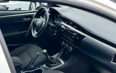 Toyota Corolla, 2013 год, 1 199 000 рублей, 26 фотография