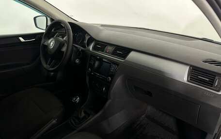 Skoda Rapid I, 2019 год, 997 000 рублей, 12 фотография