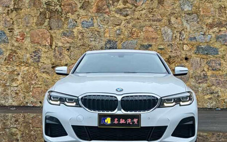 BMW 3 серия, 2021 год, 2 710 000 рублей, 2 фотография