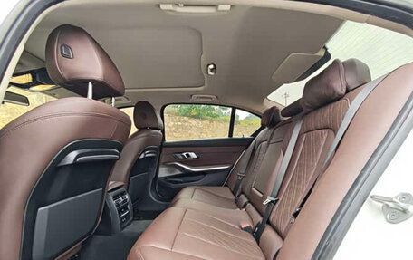 BMW 3 серия, 2021 год, 2 710 000 рублей, 7 фотография