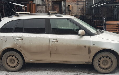 Skoda Fabia II, 2012 год, 430 000 рублей, 3 фотография