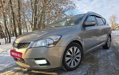 KIA cee'd I рестайлинг, 2010 год, 870 000 рублей, 1 фотография