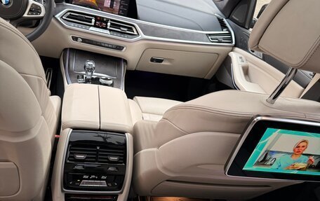 BMW X7, 2019 год, 5 900 000 рублей, 8 фотография