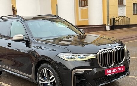 BMW X7, 2019 год, 5 900 000 рублей, 11 фотография