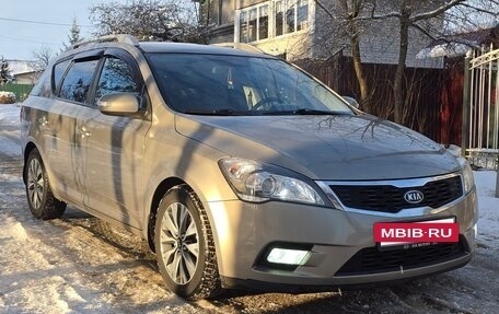 KIA cee'd I рестайлинг, 2010 год, 870 000 рублей, 3 фотография